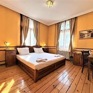 *** Gasthof L'opera Bulgarien