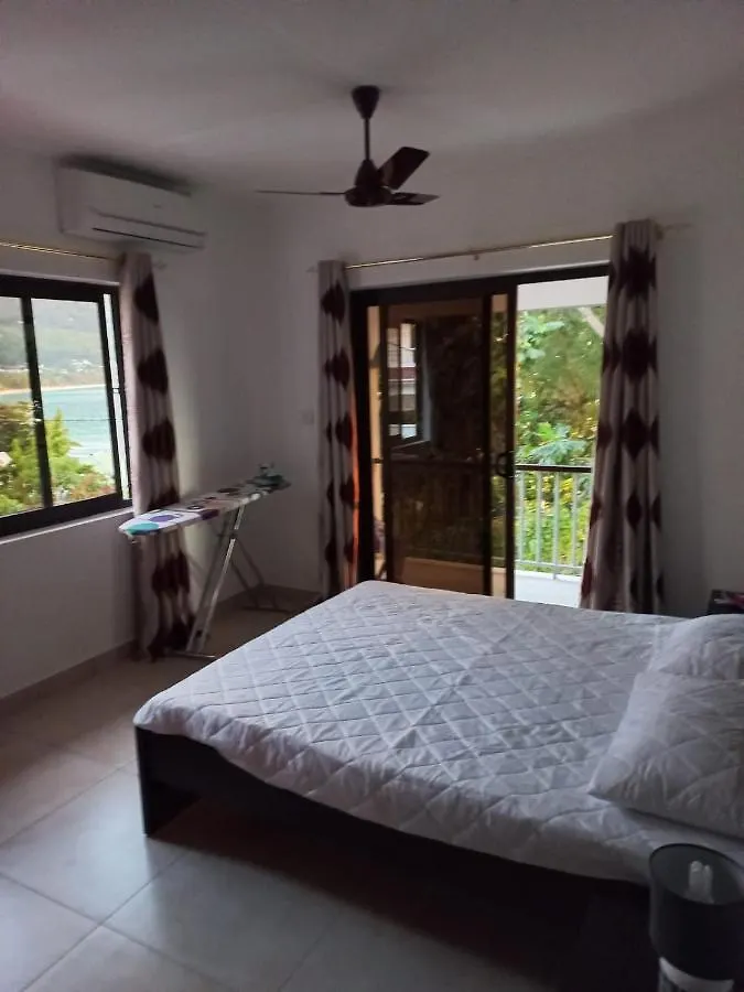 E&E Self Catering Hotel Beau Vallon  Beau Vallon (Mahe)